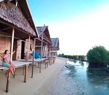 Mawar Homestay Besir Екстериор снимка
