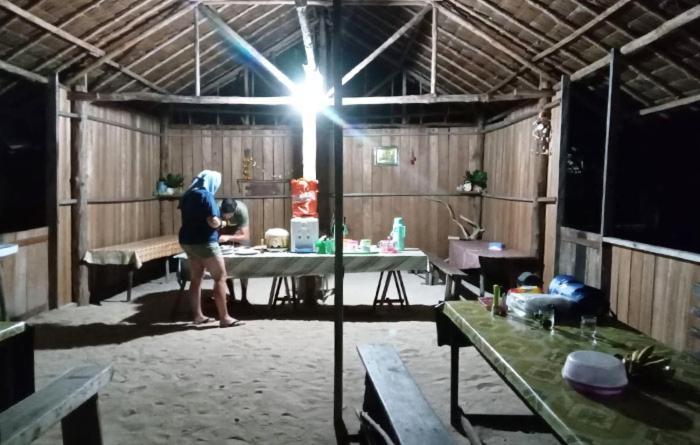 Mawar Homestay Besir Екстериор снимка